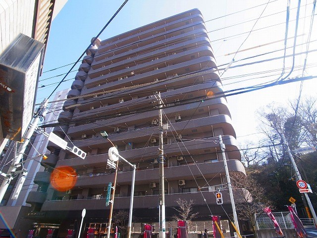 INSURANCE　BLDG.XIXの建物外観