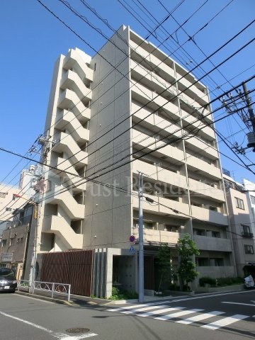 墨田区千歳のマンションの建物外観