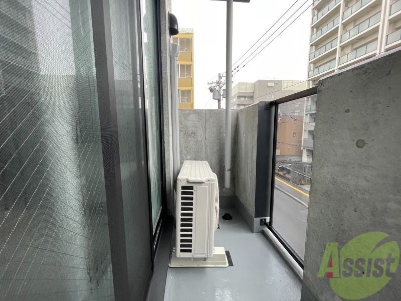 バルコニー　バルコニーが付いていますので一息ついてみてはいかがですか。