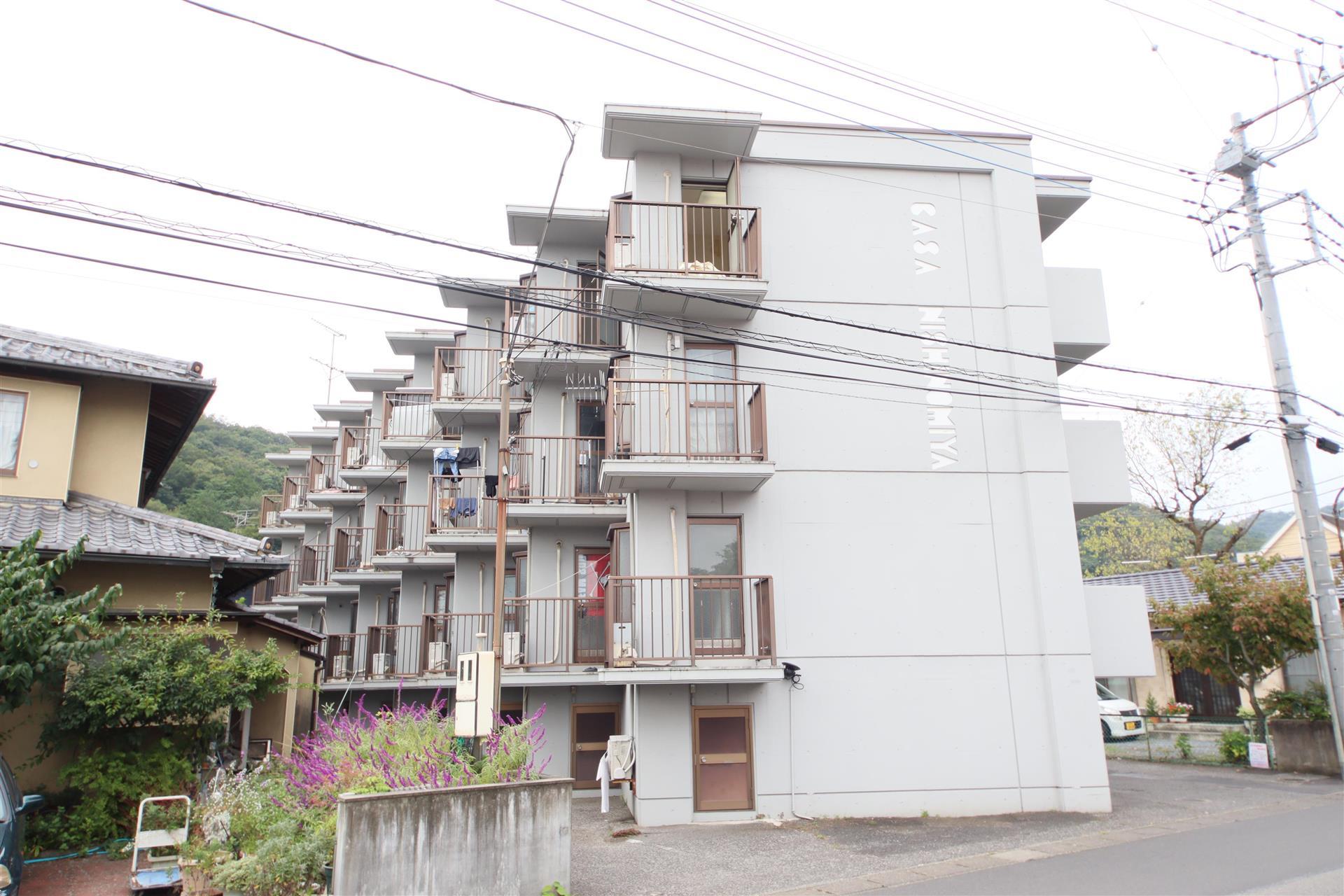 建物外観　通学にも通勤にも便利な立地です◎