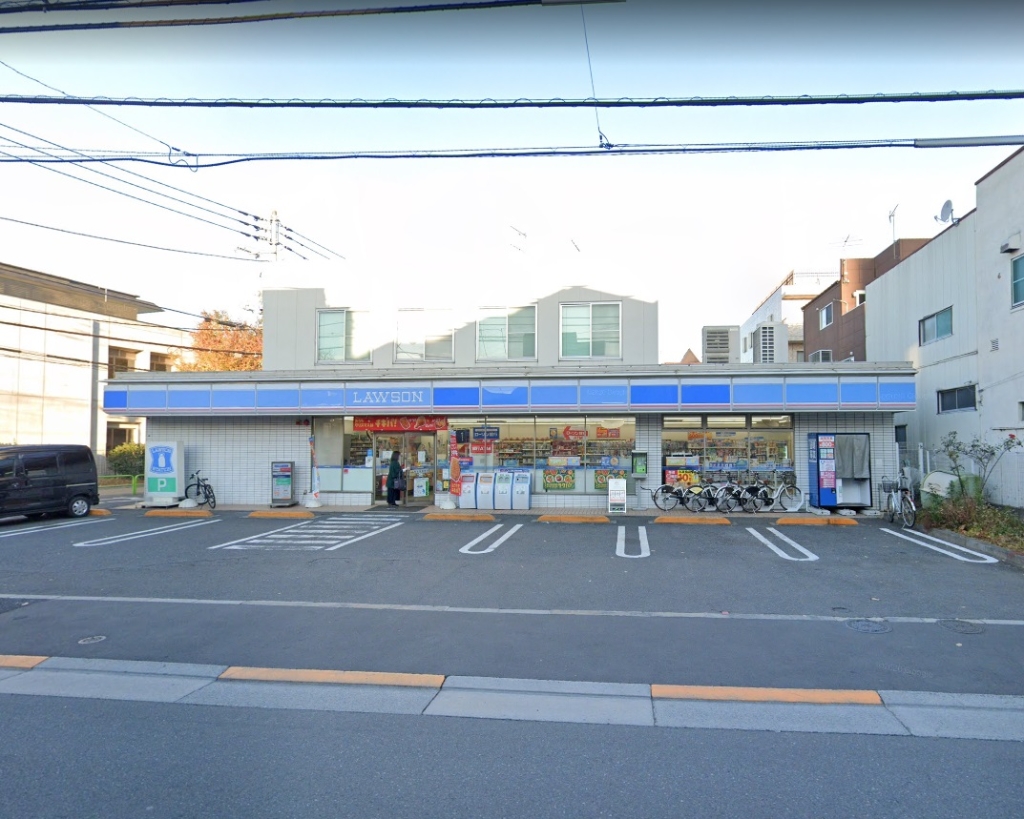 コンビニ　ローソン 前野町六丁目店（コンビニ）まで412m