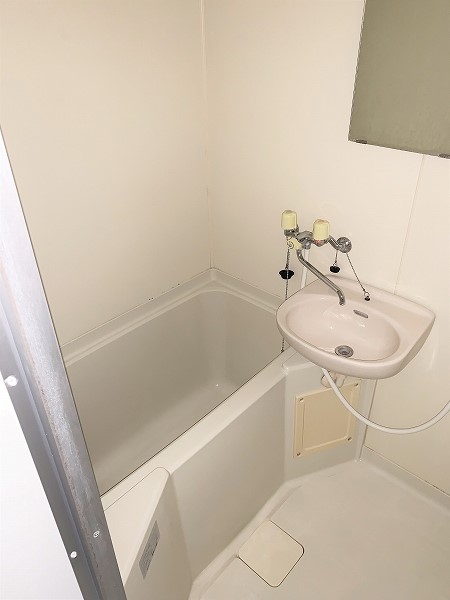 バス・シャワールーム　現況優先