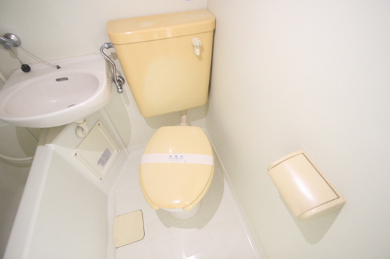 トイレ　※別部屋の写真です