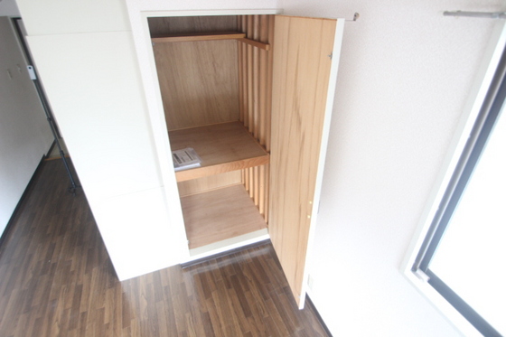 収納　※別部屋の写真です