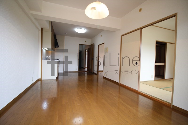 居室・リビング　別号室