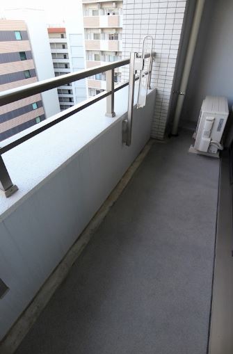 バルコニー　写真は別号室です。現況優先になります。
