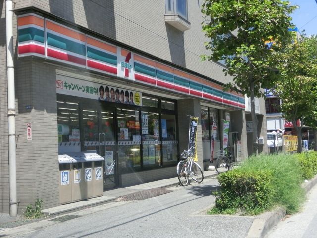 コンビニ　セブンイレブン千葉幕張本郷店（コンビニ）まで492m