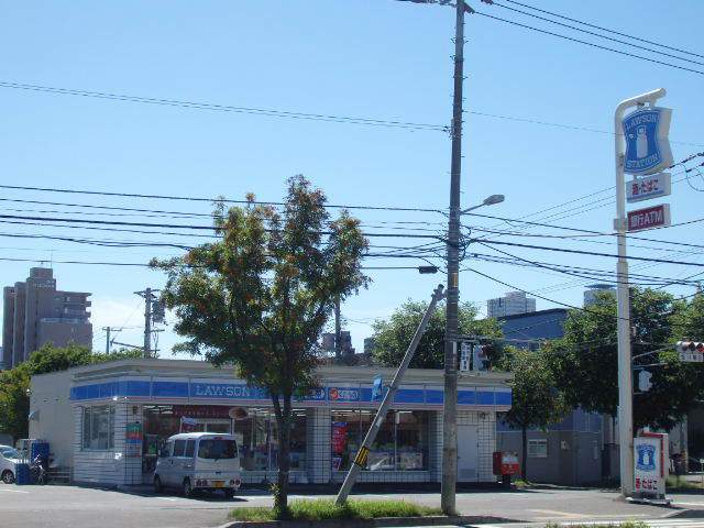 コンビニ　ローソン（コンビニ）まで277m