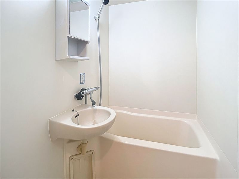 バス・シャワールーム