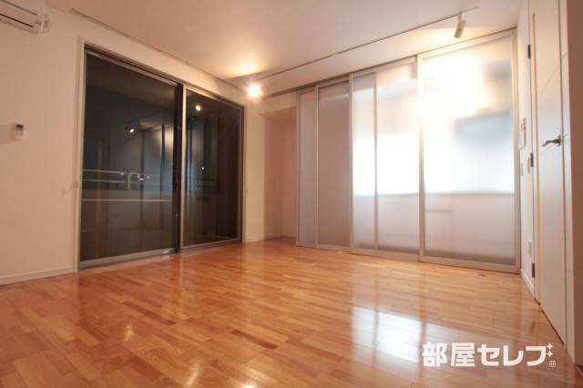 居室・リビング　広いお部屋です