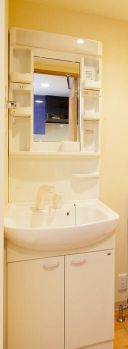 洗面設備　※同じタイプ別号室参考写真