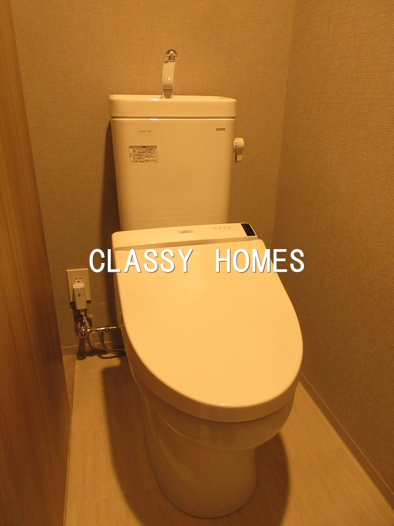 トイレ　2023年竣工　ブリリアタワー浜離宮：トイレ