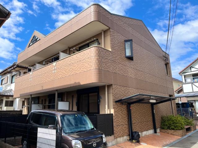 建物外観　外観写真（昼）