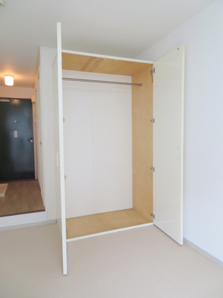 収納　クローゼット付