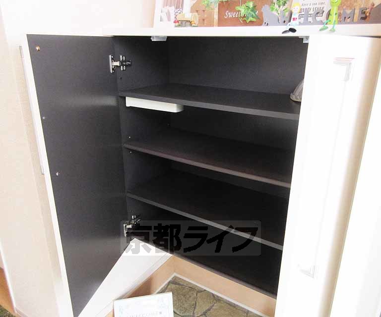 収納　シューズボックスつき！