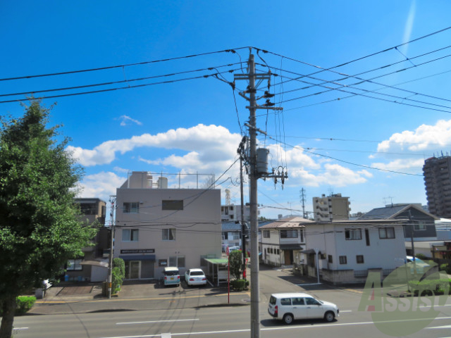 眺望　バルコニーからの眺めは解放感があって気持ちいいですね