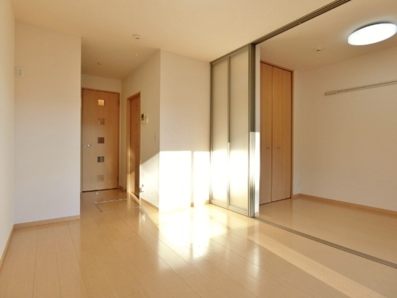 居室・リビング　図面と現状に相違がある場合には現状を優先