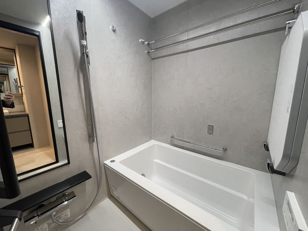 バス・シャワールーム　バス※別部屋参考写真