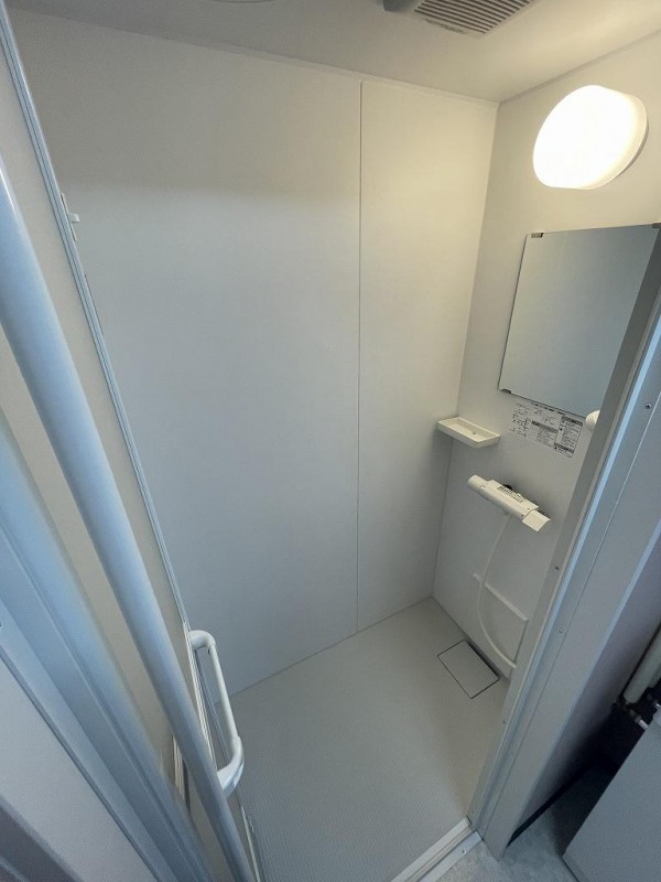 バス・シャワールーム　浴室