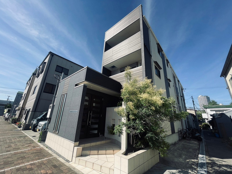 建物外観　ワコーレヴィアーノ長田