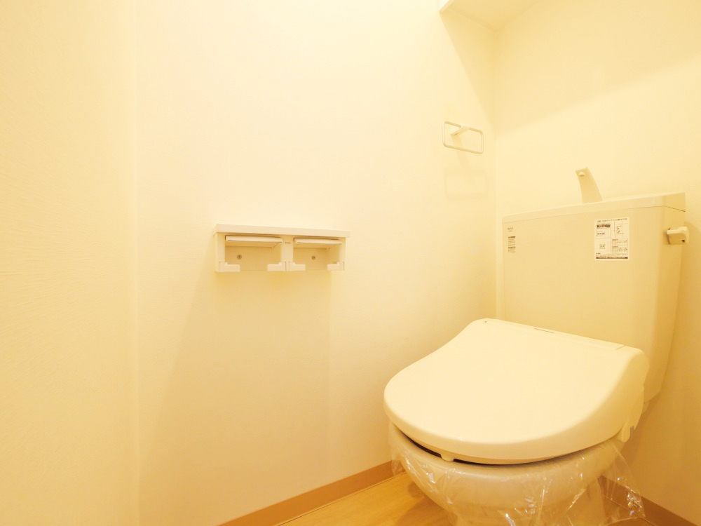 トイレ　ウォシュレット設置済みです！