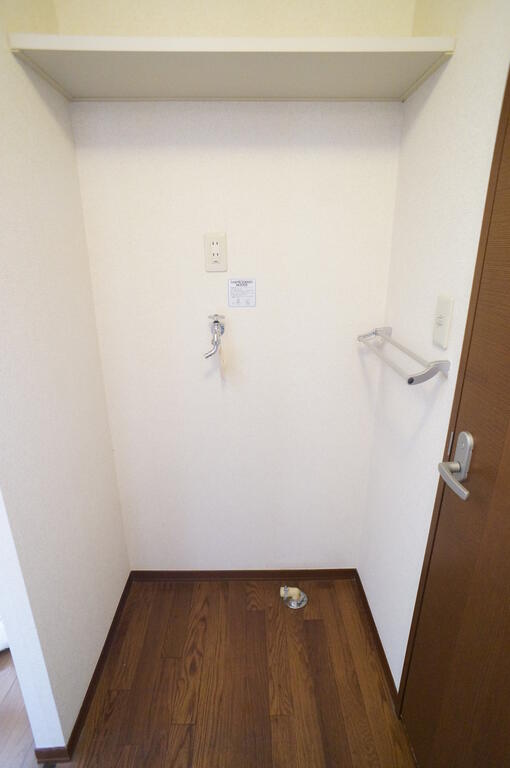 その他　洗濯機置き場