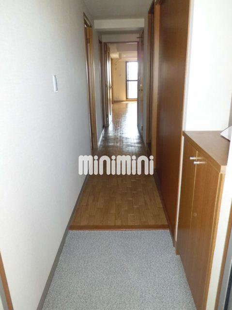 玄関　開放的な玄関