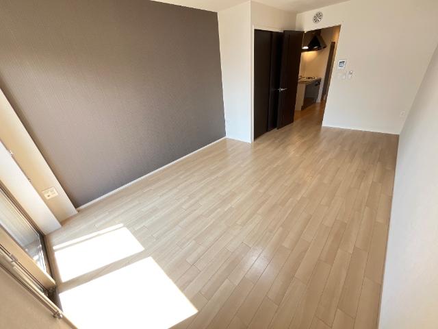 居室・リビング　室内