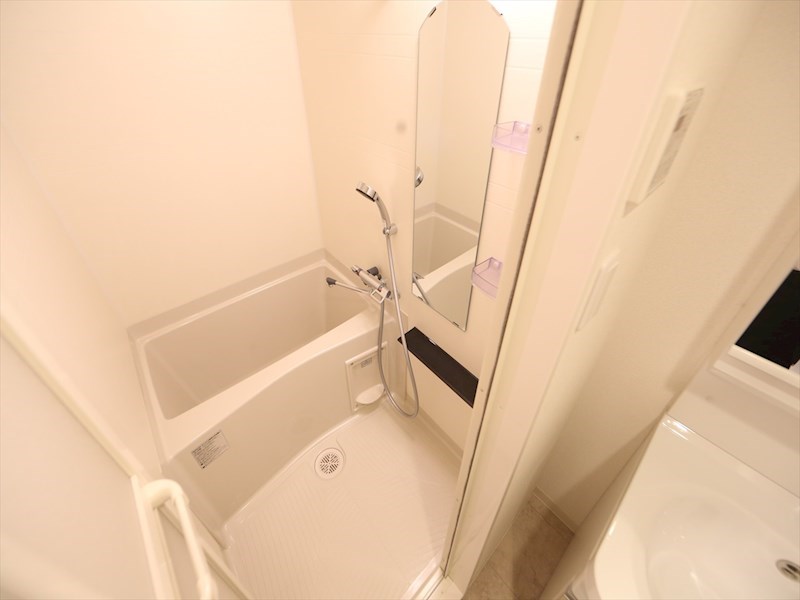 バス・シャワールーム　バスルーム　浴室暖房乾燥機付き