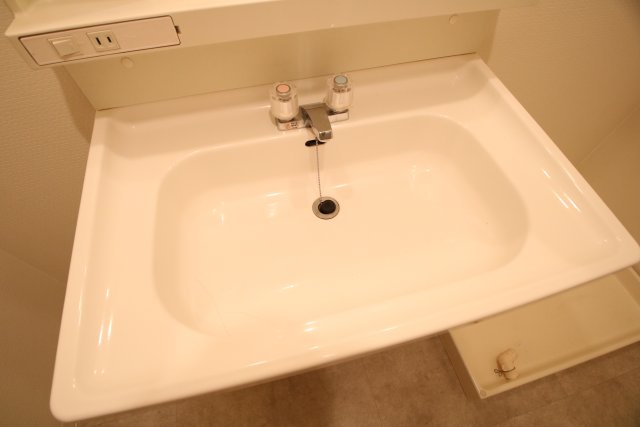 洗面設備　別室の参考写真です。※現況優先