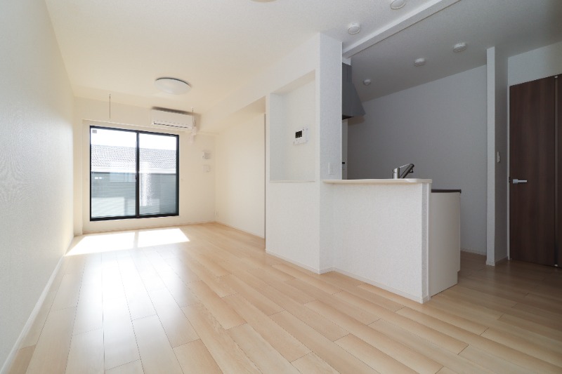 居室・リビング　図面と現状に相違がある場合には現状を優先