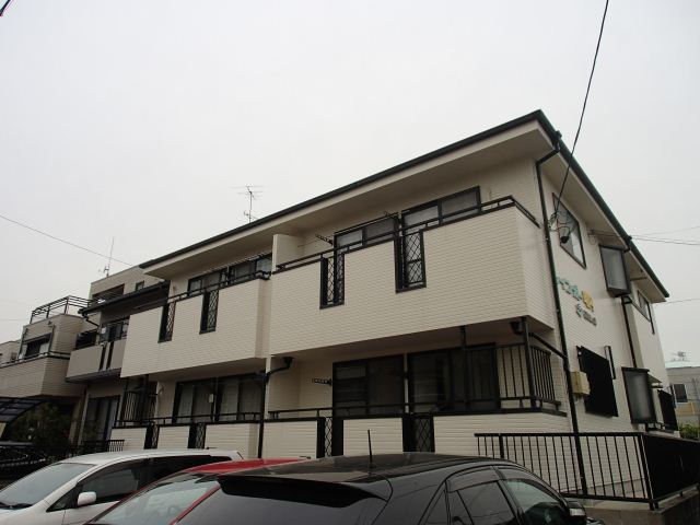 建物外観　１９９６年完成