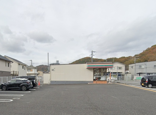 コンビニ　セブンイレブン 姫路青山4丁目店（コンビニ）まで625m