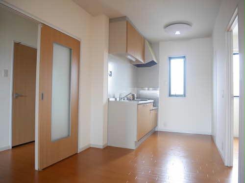 居室・リビング　プリマベーラ鈴鹿III