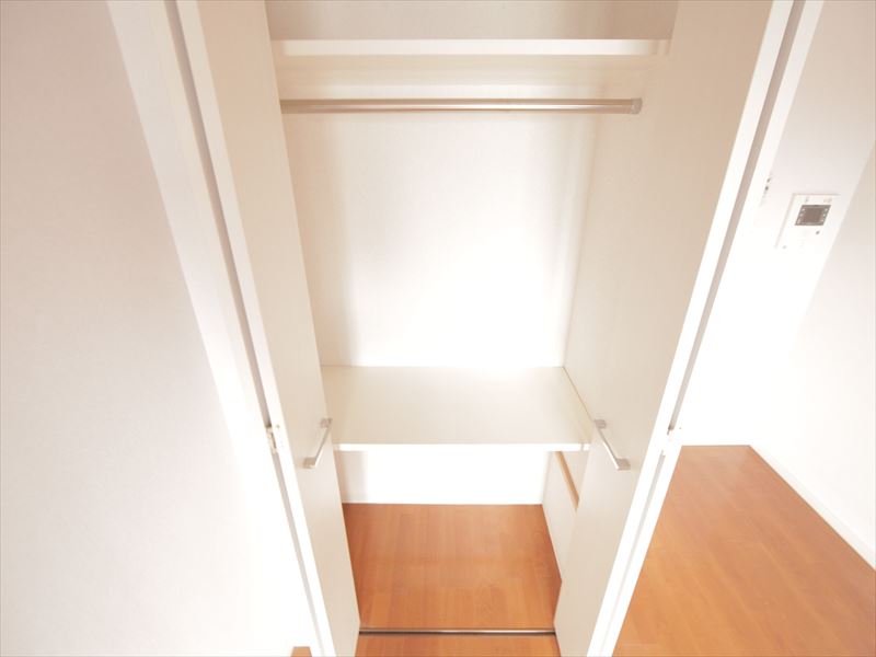 収納　クローゼット