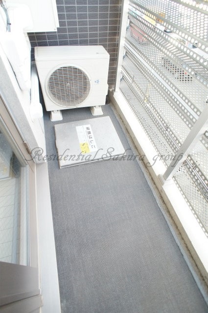 バルコニー　便利で嬉しいバルコニー付きです♪