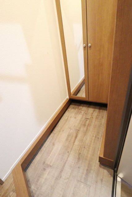 玄関　★お問合せはタウンハウジングまで★