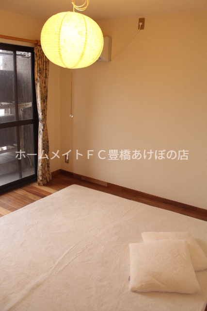 居室・リビング　同型別部屋写真