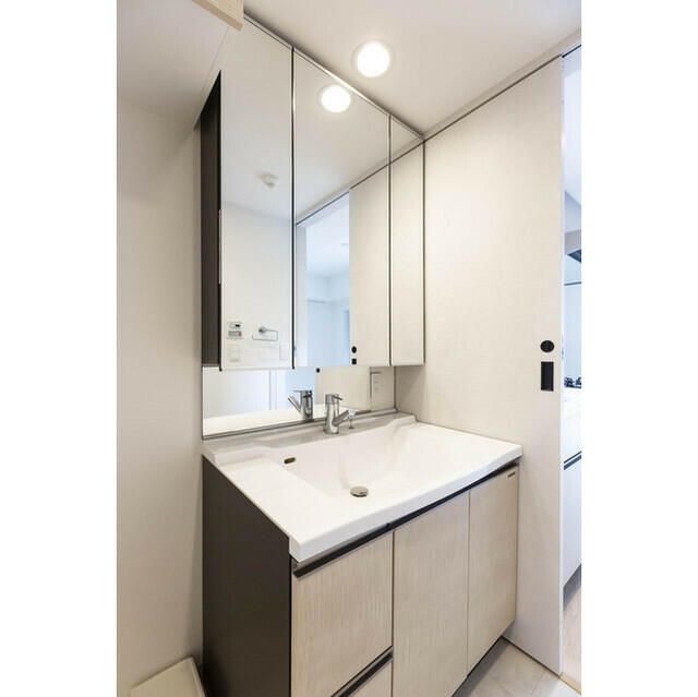 洗面設備　☆嬉しい独立洗面台☆