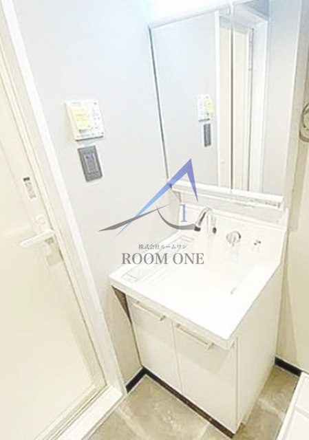 洗面設備　洗面台です。