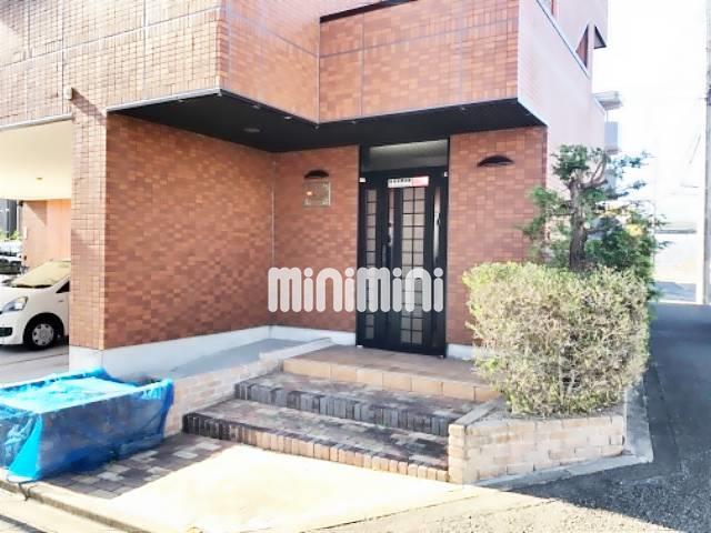 エントランス　建物の入り口です