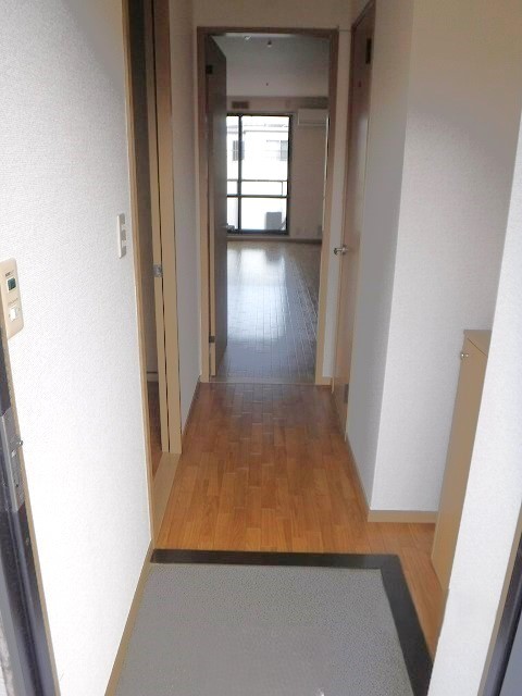 玄関　毎日通る玄関はこちらです