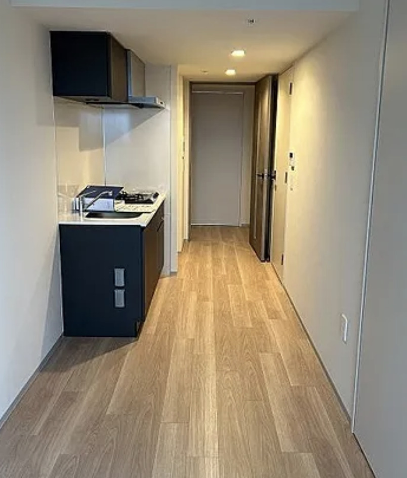 居室・リビング　こちらのリビングで趣味の時間をお楽しみください