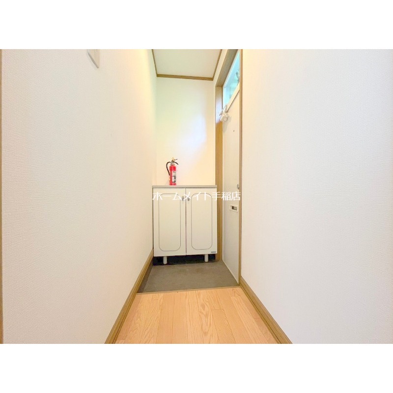 玄関　玄関スペース、シューズボックス付きです♪