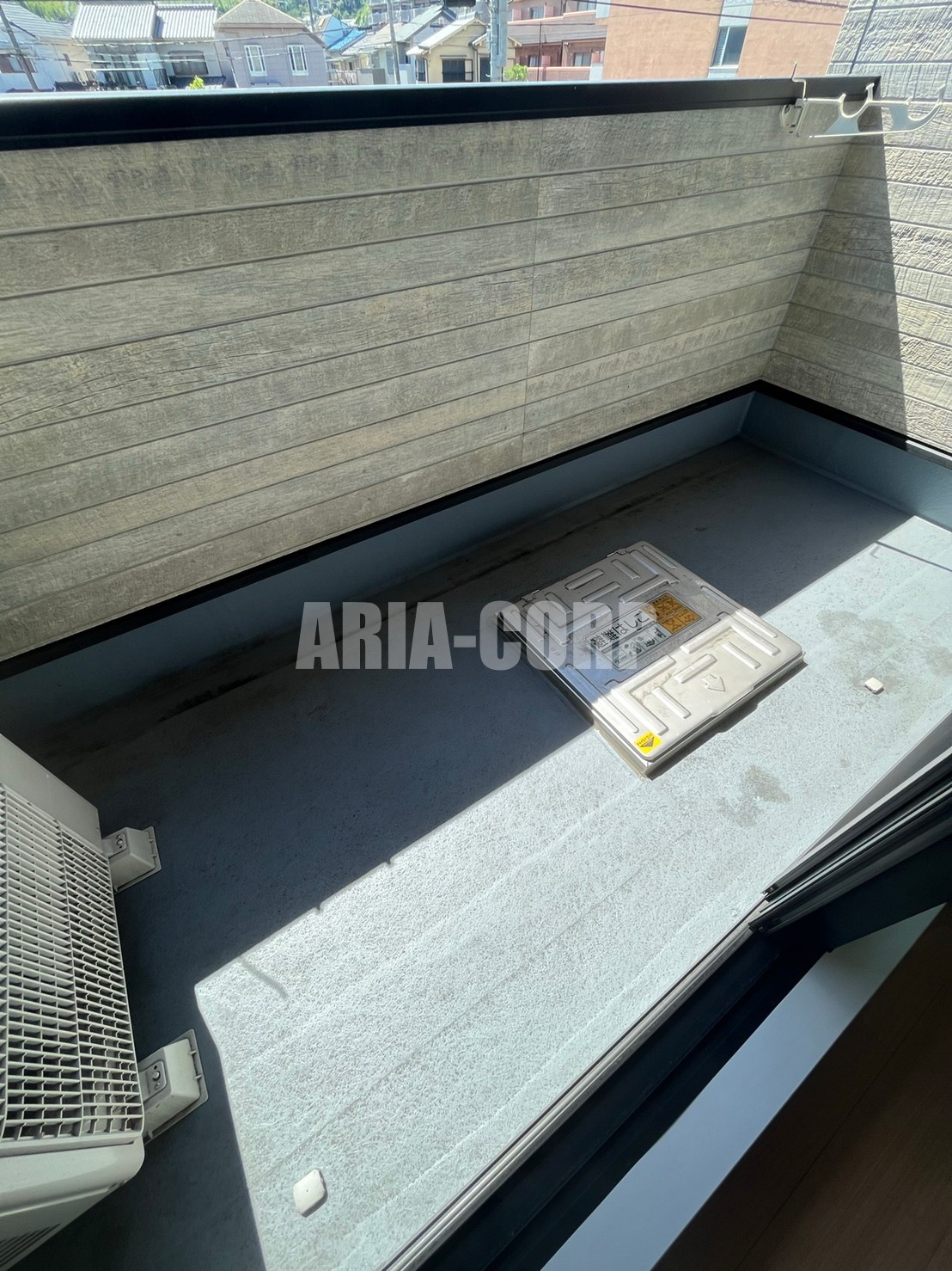 バルコニー　バルコニー、室内物干し、浴室乾燥と3箇所ご利用いただけます♪