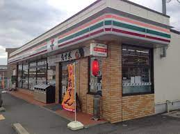 コンビニ　セブン－イレブン　加東上滝野店（コンビニ）まで300m