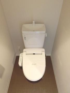 トイレ　シャワー付トイレ