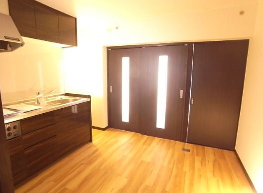 居室・リビング　広々としていいですね。