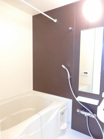 バス・シャワールーム　お風呂で日々の疲れを落としましょう