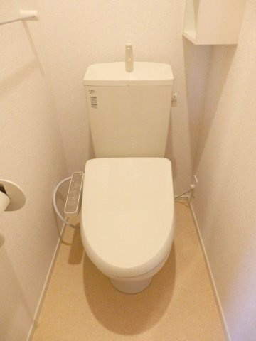 トイレ　落ち着いたトイレです
